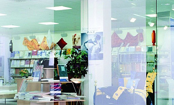 Перегородки с прозрачным стеклом в офис в Алматы. Готовые проекты ПерилаГлавСнаб