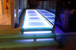 Стеклянные полы в Алматы. Готовые проекты ПерилаГлавСнаб - фото 13