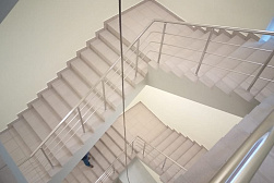 Перила для лестниц из металла в Алматы. Готовые проекты ПерилаГлавСнаб - фото 15