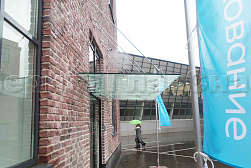 Стеклянные козырьки на вантах в Алматы. Готовые проекты ПерилаГлавСнаб - фото 22