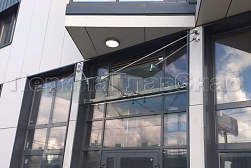 Стеклянные козырьки на вантах в Алматы. Готовые проекты ПерилаГлавСнаб - фото 12