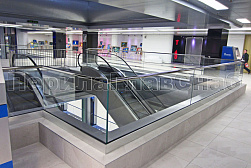 Стеклянные ограждения для торговых  и бизнес центров в Алматы. Готовые проекты ПерилаГлавСнаб - фото 14