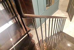 Перила и ограждения с вертикальным заполнением в Алматы. Готовые проекты ПерилаГлавСнаб - фото 9