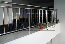 Перила и ограждения с вертикальным заполнением в Алматы. Готовые проекты ПерилаГлавСнаб - фото 4