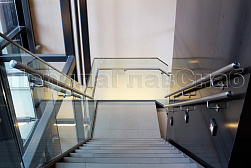 Стеклянные ограждения для торговых  и бизнес центров в Алматы. Готовые проекты ПерилаГлавСнаб - фото 19